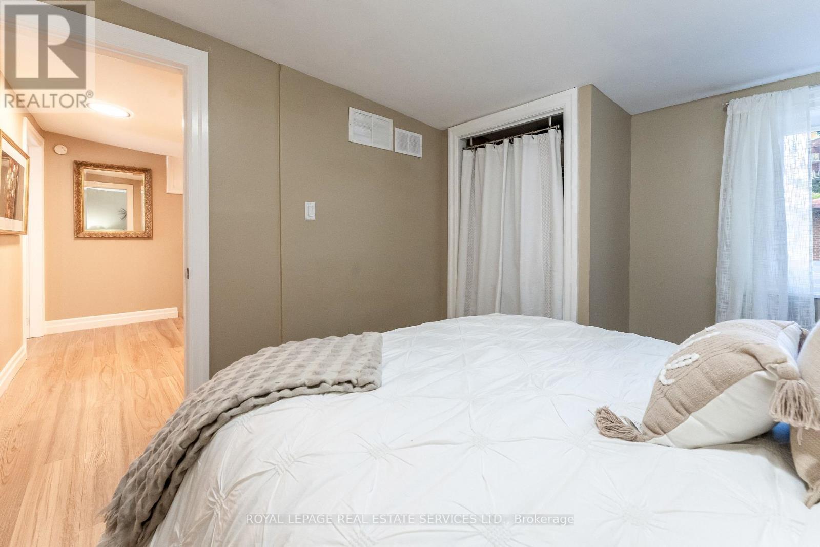 150 Stanley Avenue, Toronto, Ontario  M8V 1N9 - Photo 24 - W12470870