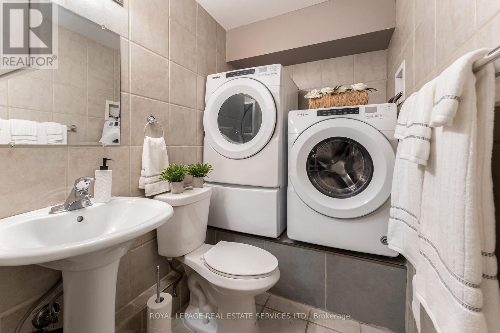 150 Stanley Avenue, Toronto, Ontario  M8V 1N9 - Photo 32 - W12470870