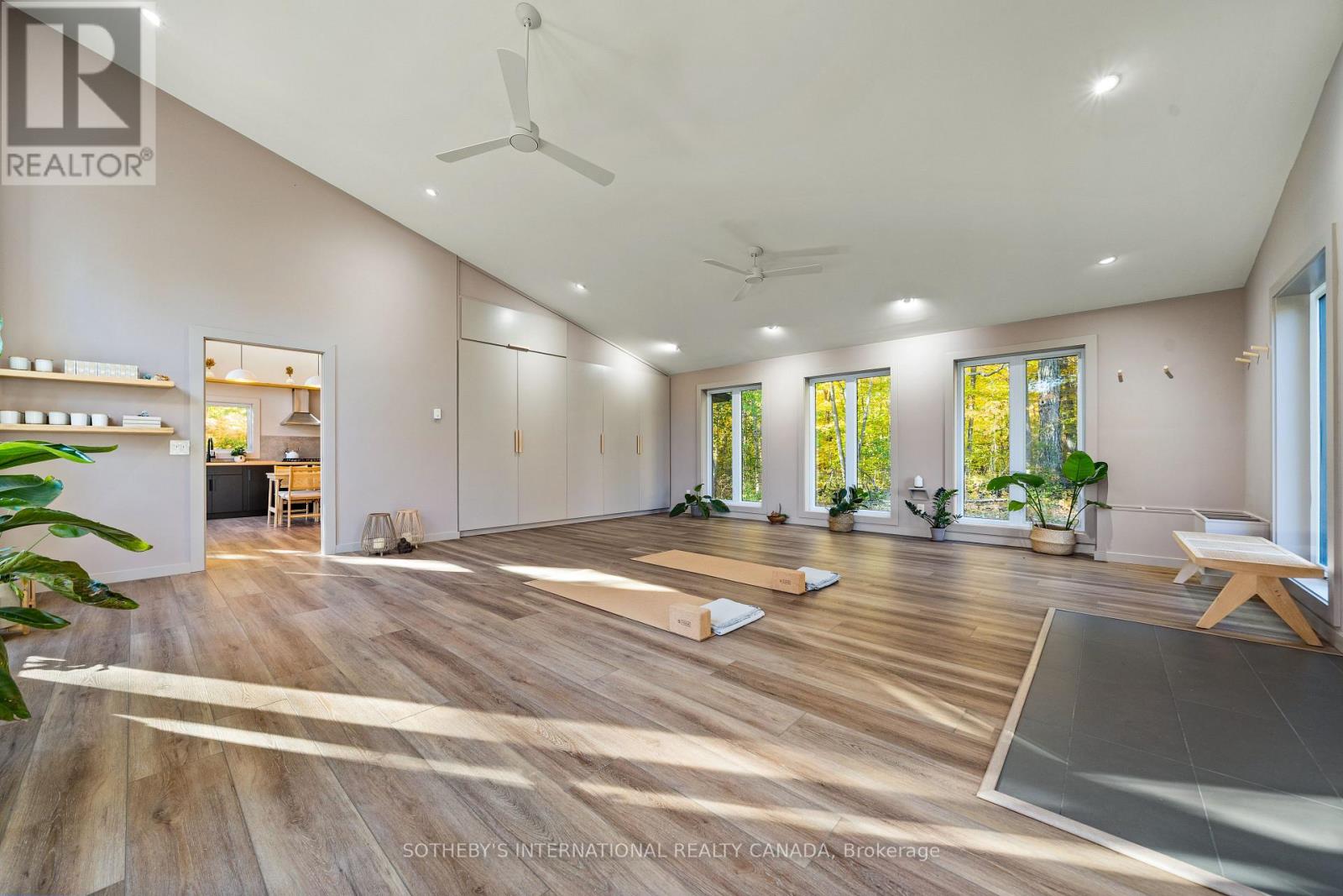 220 Easterbrook Road S, Prince Edward County, Ontario  K0K 2P0 - Photo 31 - X12469470