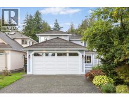 1076 CLEMENTS AVENUE, North Vancouver, British Columbia