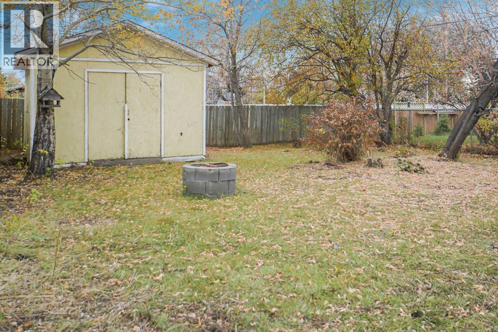 Property at 10425 103 Avenue image 3