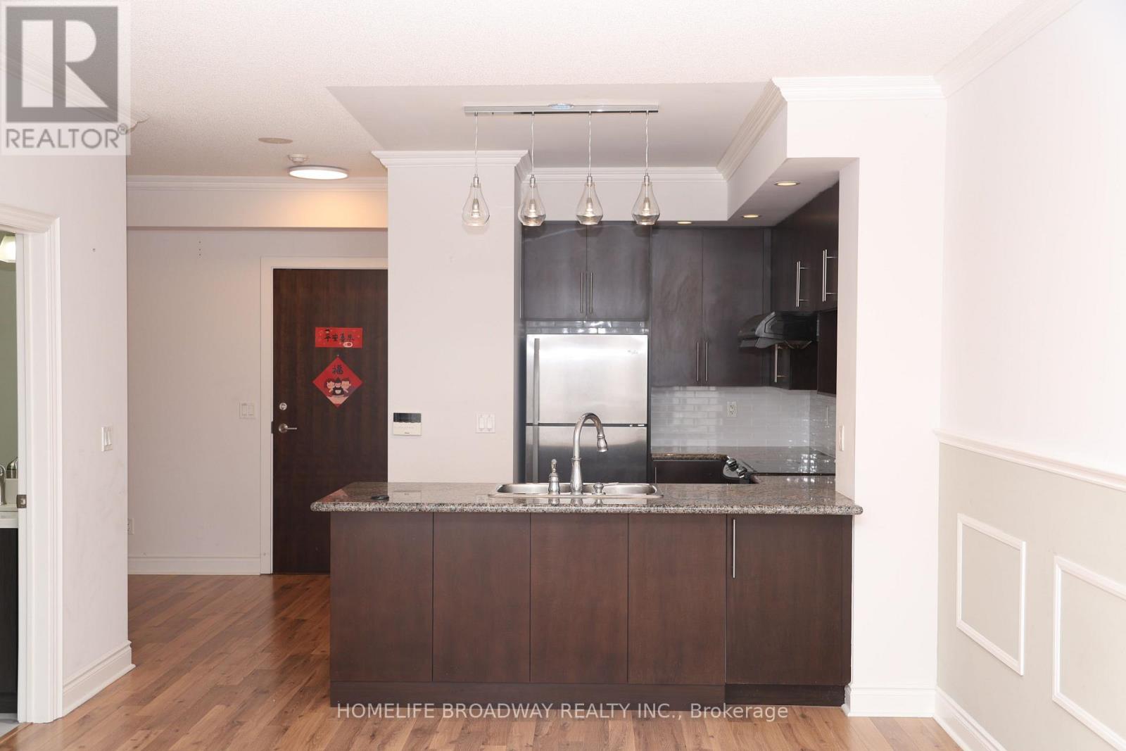 180 - 23 Cox Boulevard, Markham, Ontario  L3R 7Z9 - Photo 2 - N12470280