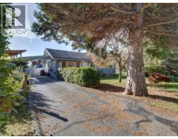 4657 Whitaker Road, Sechelt, Ca