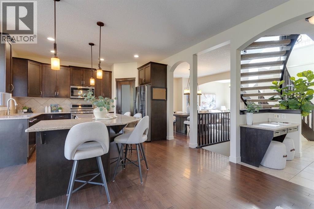 114 Tuscany Summit Grove Nw, Calgary, Alberta  T3L 0B1 - Photo 9 - A2265239
