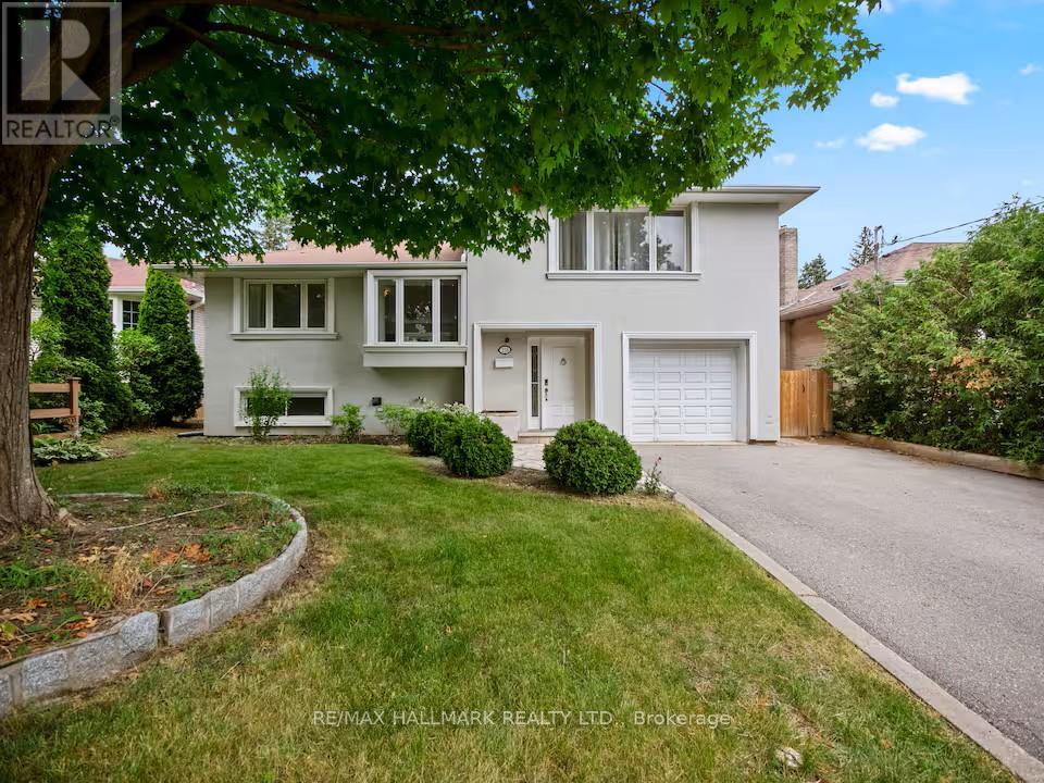 218 NORTHWOOD DRIVE, Toronto, Ontario