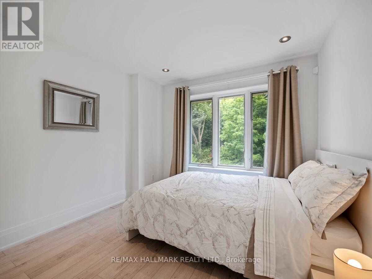 218 Northwood Drive, Toronto, Ontario  M2M 2K4 - Photo 21 - C12470880