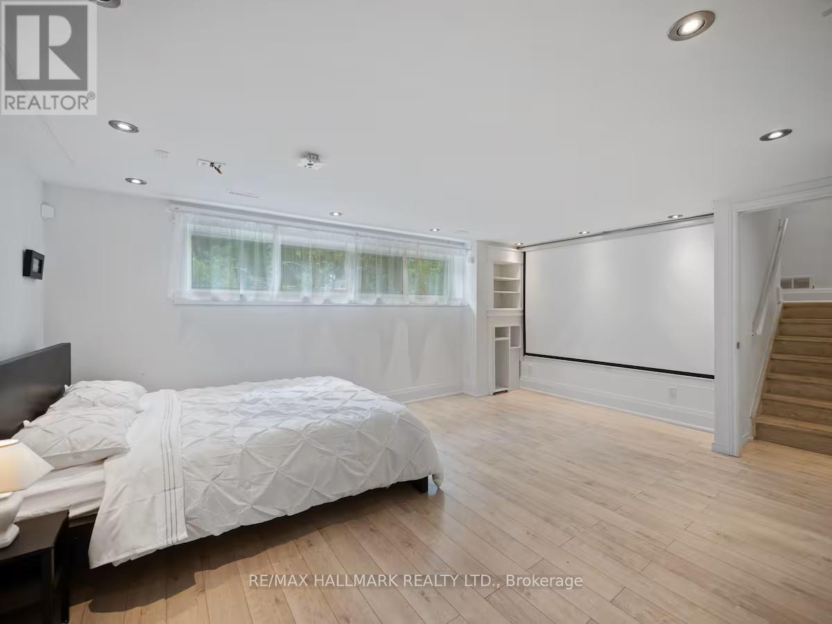 218 Northwood Drive, Toronto, Ontario  M2M 2K4 - Photo 27 - C12470880