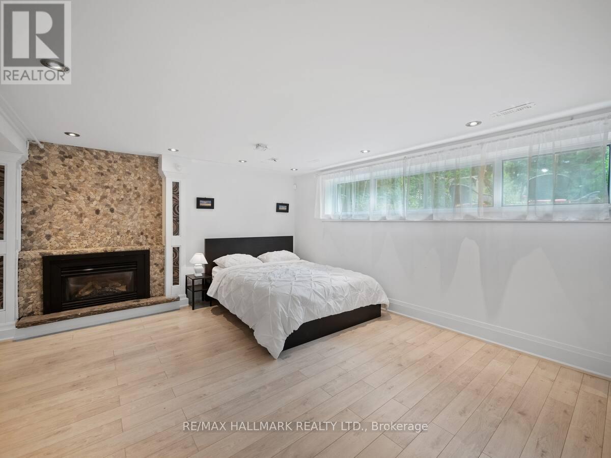 218 Northwood Drive, Toronto, Ontario  M2M 2K4 - Photo 28 - C12470880