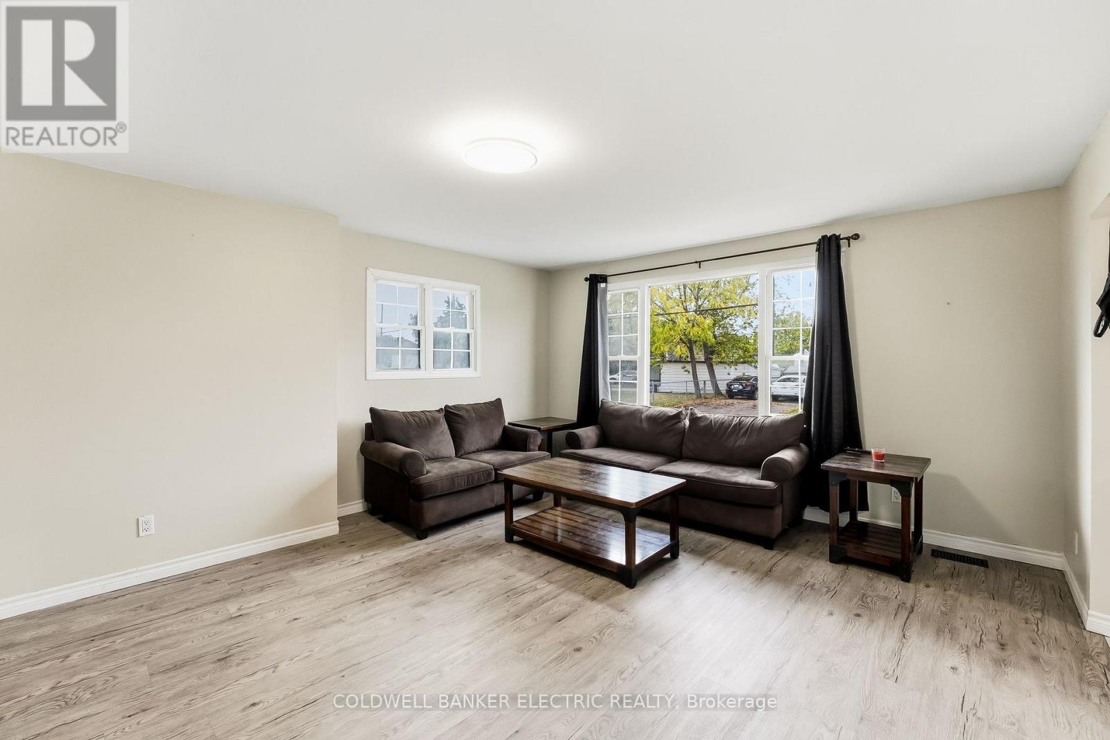 123 West Street, Quinte West, Ontario  K8V 2M4 - Photo 12 - X12470898
