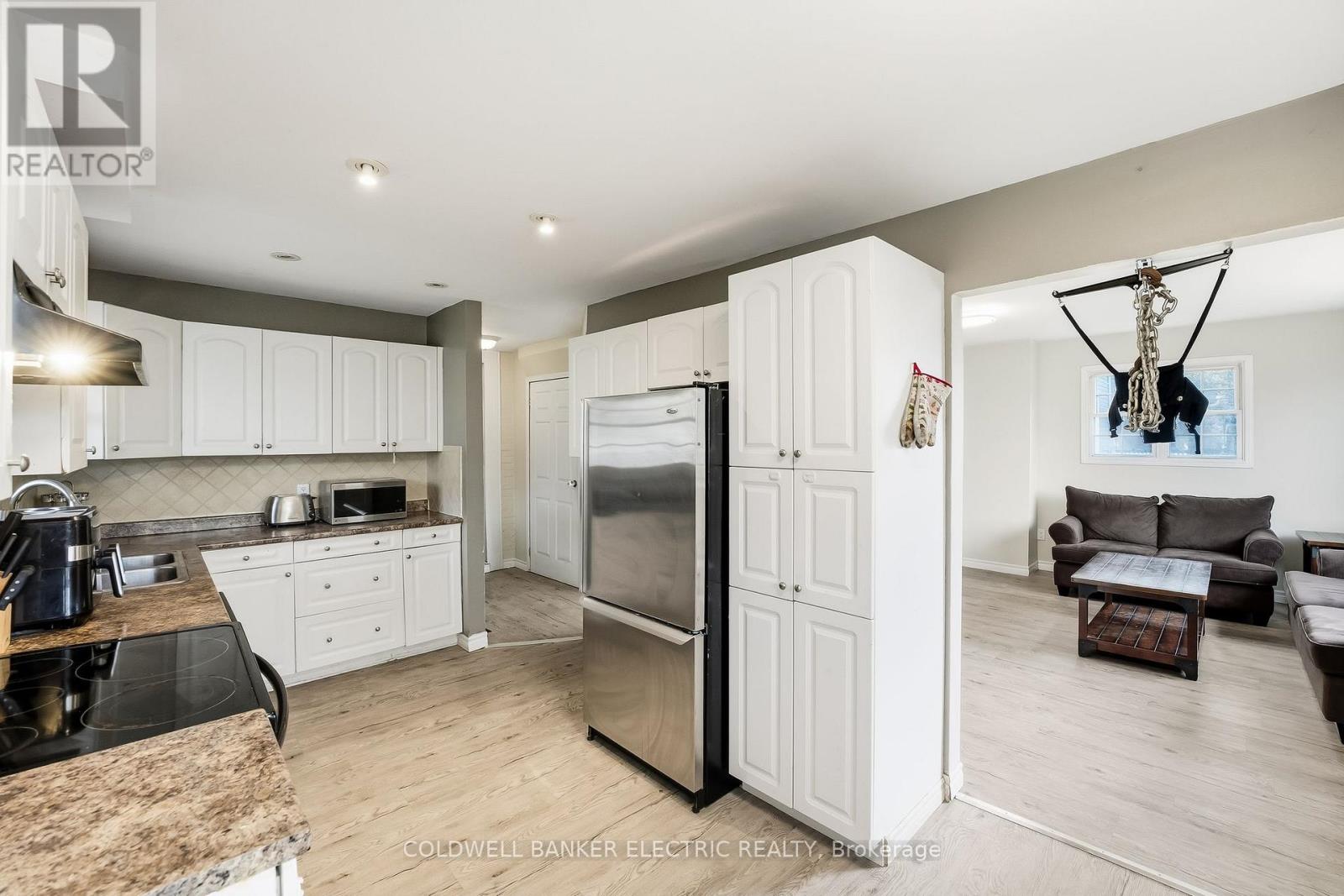 123 West Street, Quinte West, Ontario  K8V 2M4 - Photo 17 - X12470898