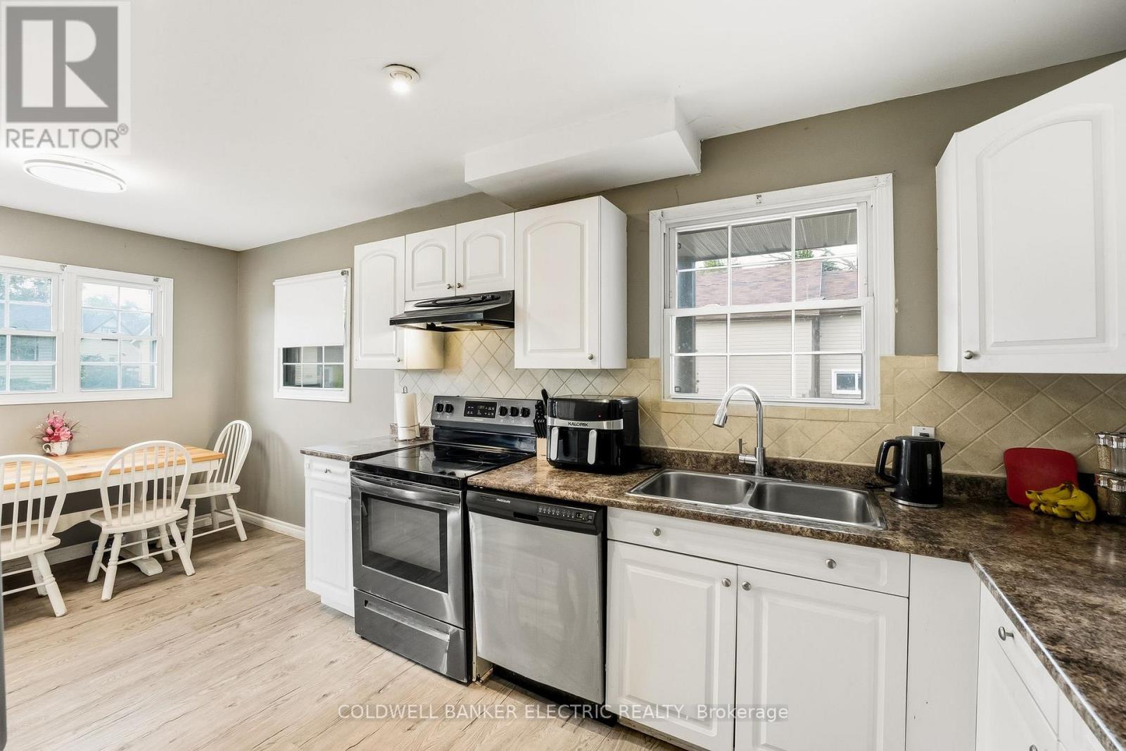 123 West Street, Quinte West, Ontario  K8V 2M4 - Photo 19 - X12470898