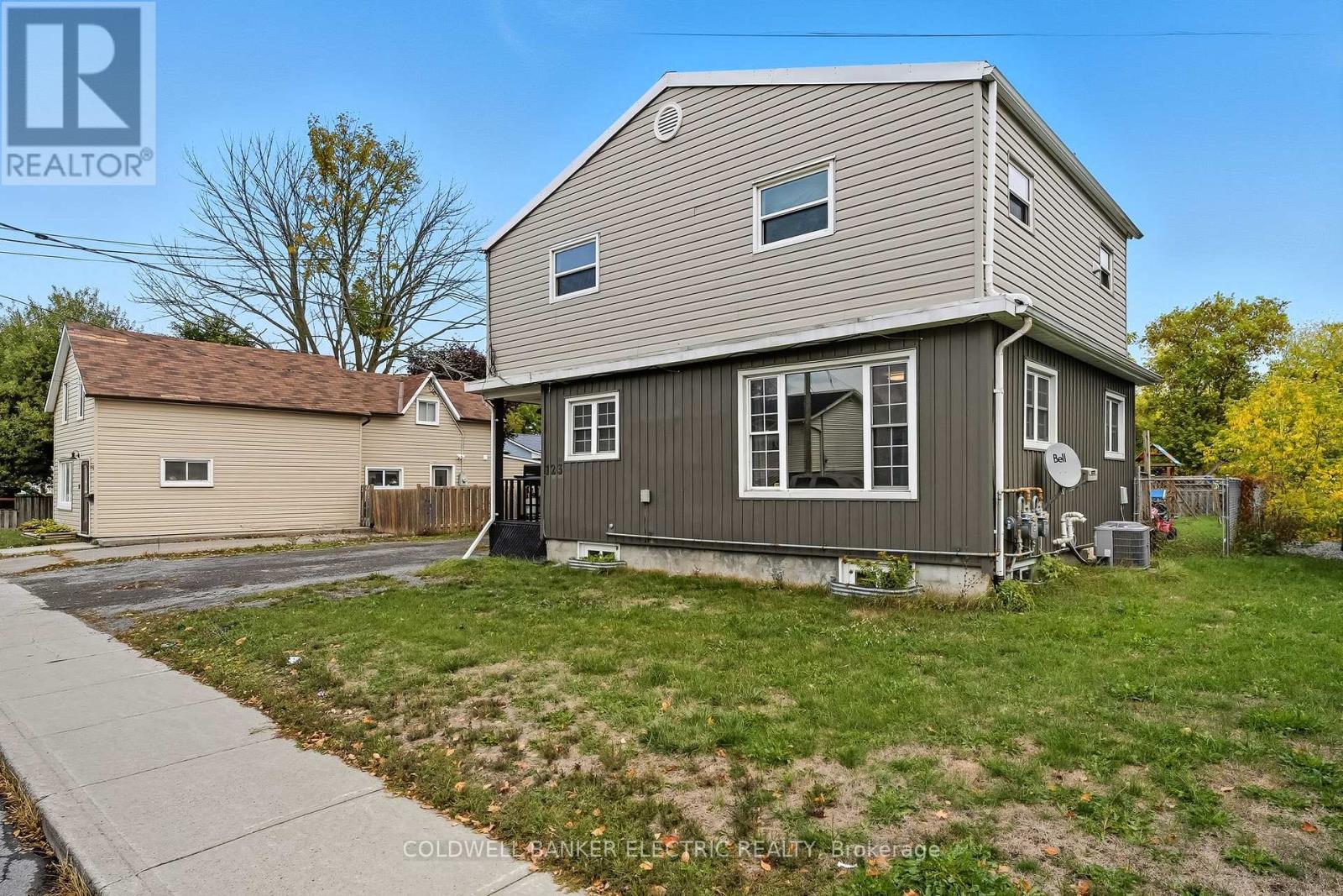 123 West Street, Quinte West, Ontario  K8V 2M4 - Photo 2 - X12470898