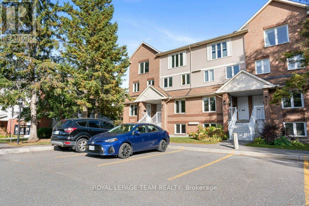 B - 6754 Jeanne D'arc Boulevard N, Ottawa, Ontario  K1C 6E9 - Photo 40 - X12470903