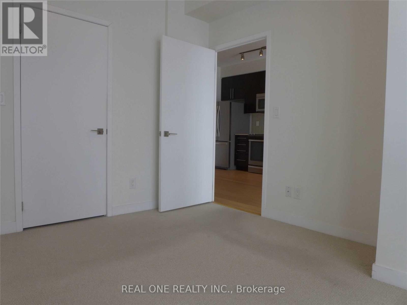 3408 - 4011 Brickstone Mews, Mississauga, Ontario  L5B 0J7 - Photo 6 - W12470881