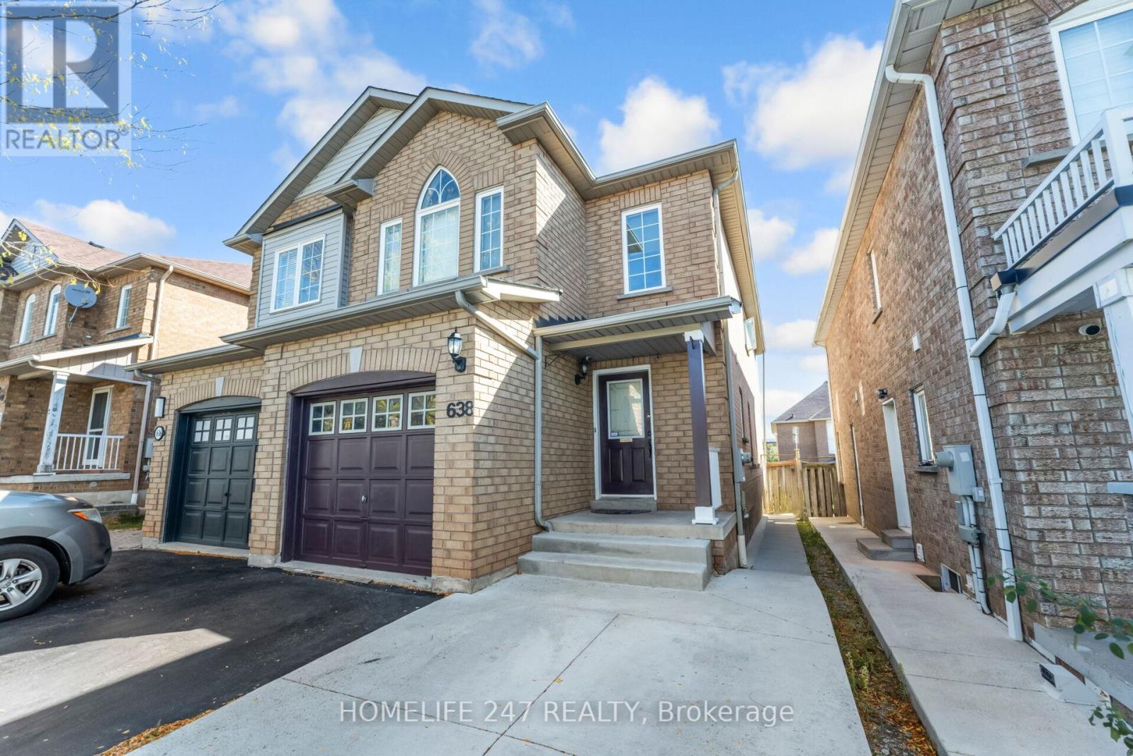 638 Madame Street, Mississauga, Ontario  L5W 1G6 - Photo 3 - W12470891