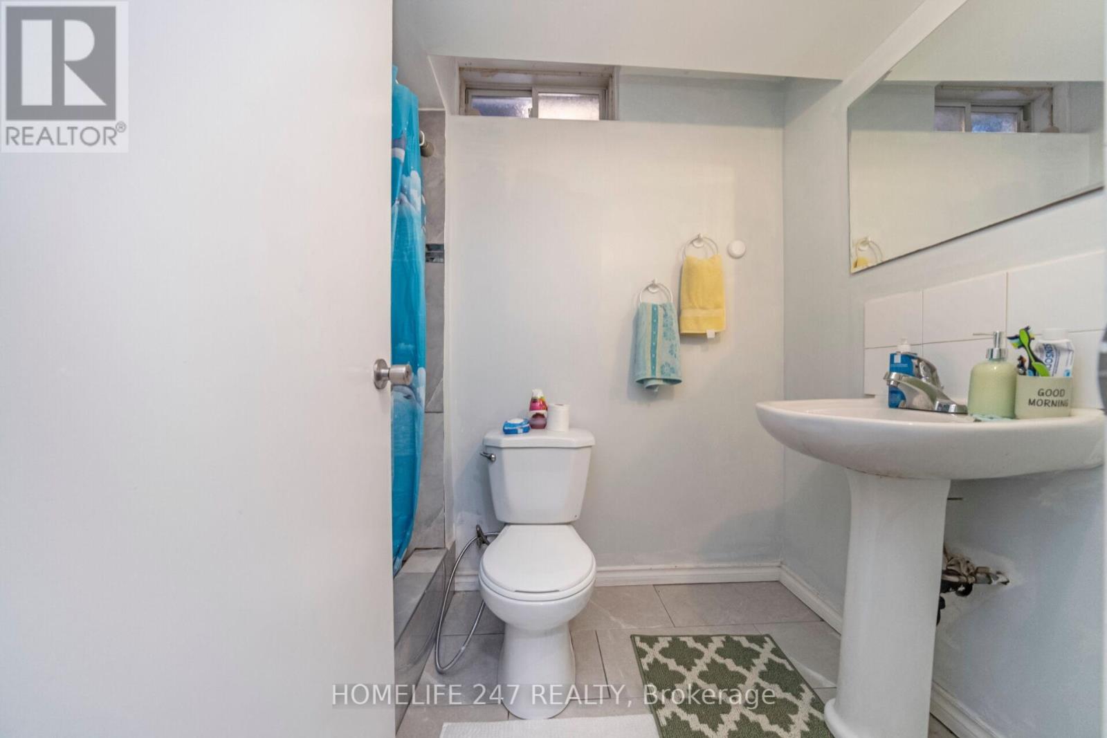638 Madame Street, Mississauga, Ontario  L5W 1G6 - Photo 39 - W12470891