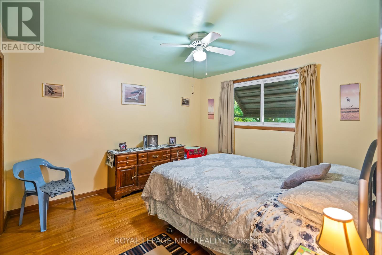 109 Mackan Street, Thorold, Ontario  L2V 1G5 - Photo 10 - X12470899