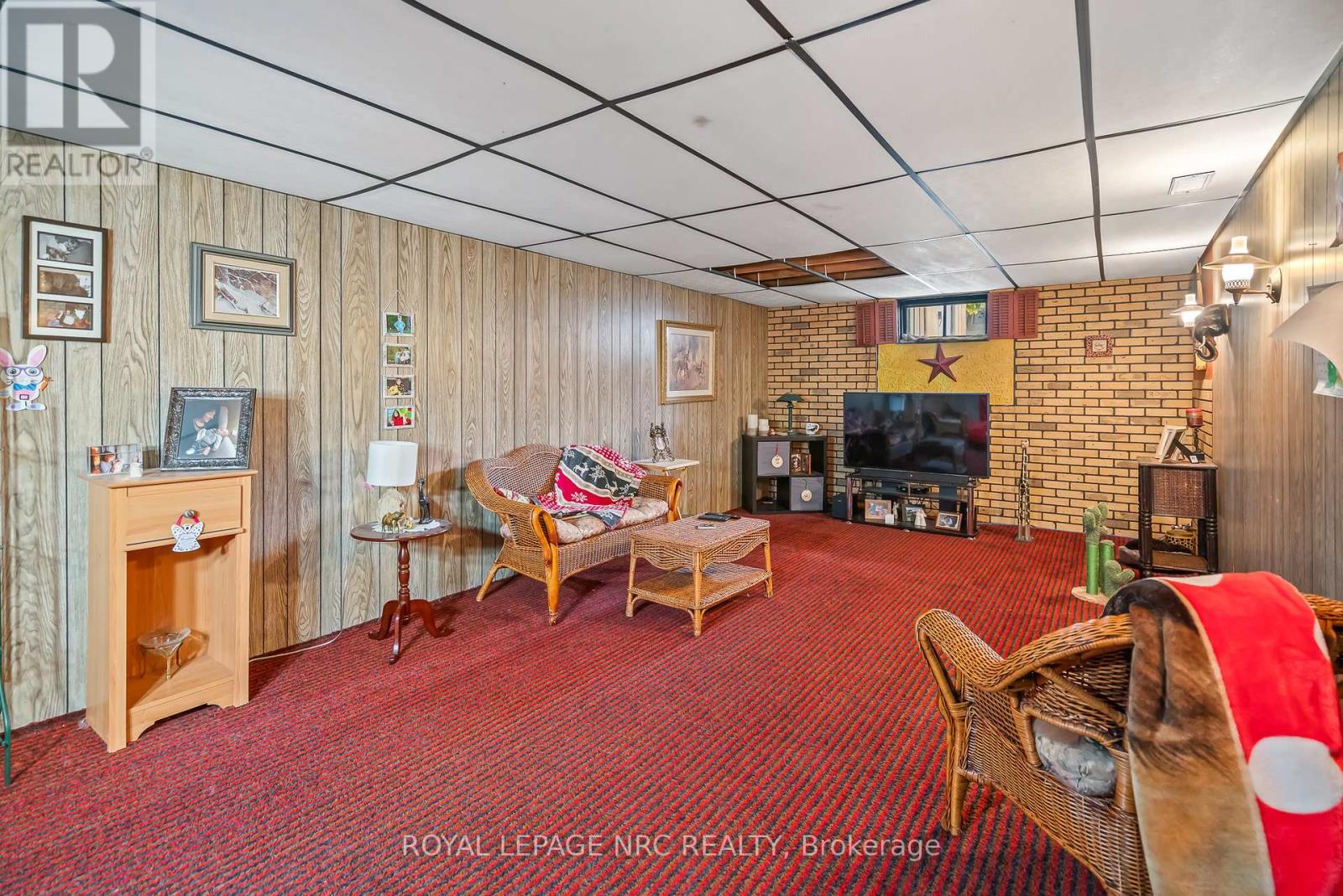 109 Mackan Street, Thorold, Ontario  L2V 1G5 - Photo 14 - X12470899