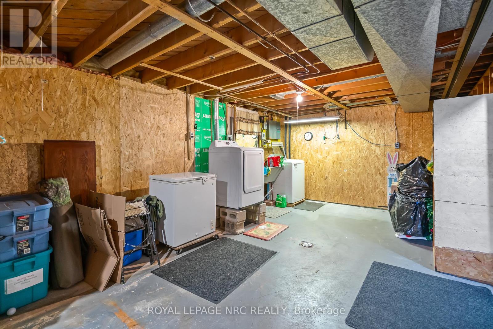 109 Mackan Street, Thorold, Ontario  L2V 1G5 - Photo 17 - X12470899