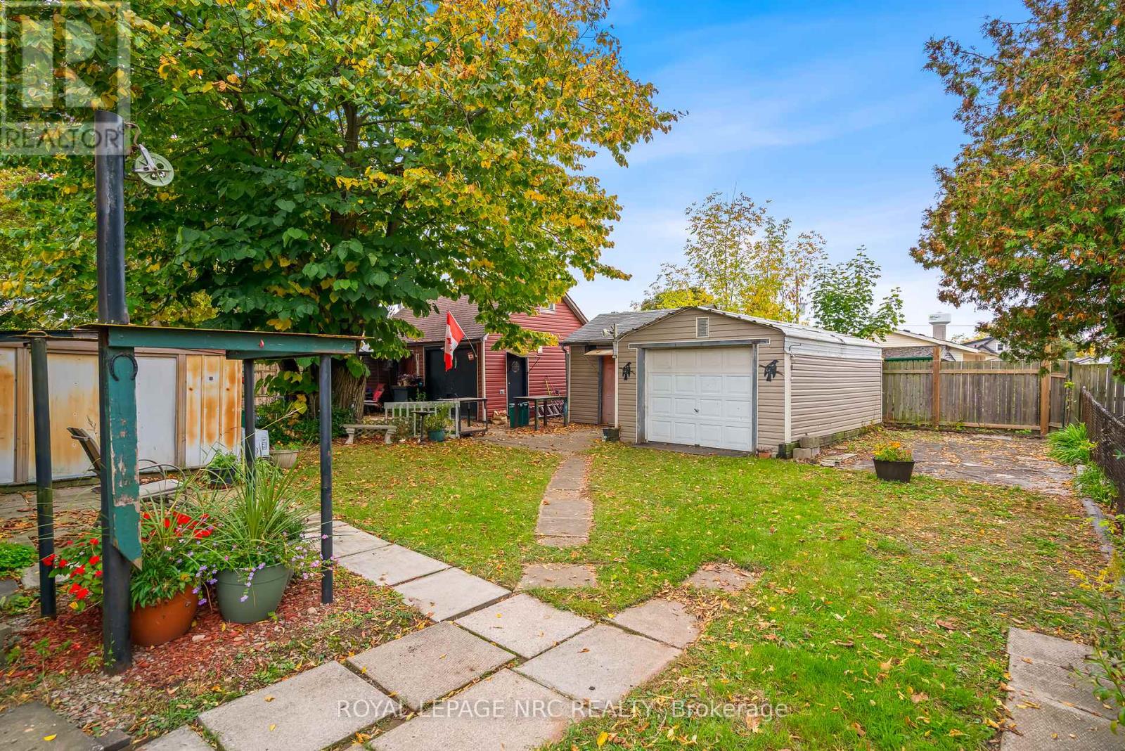 109 Mackan Street, Thorold, Ontario  L2V 1G5 - Photo 20 - X12470899