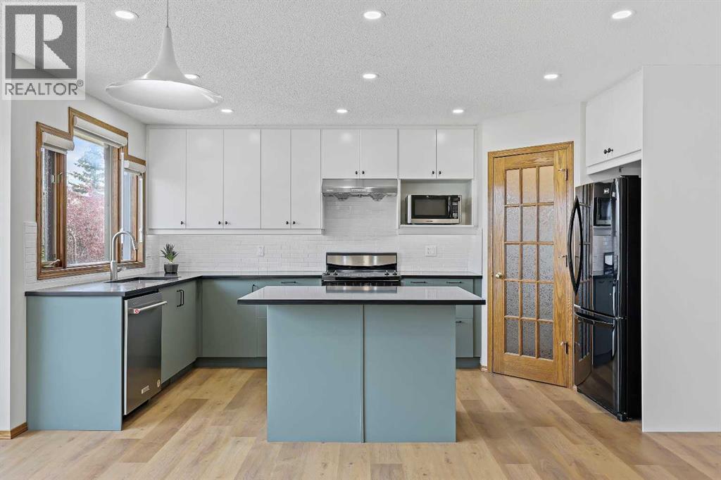 40 Edgebrook View Nw, Calgary, Alberta  T3A 5J9 - Photo 15 - A2242593