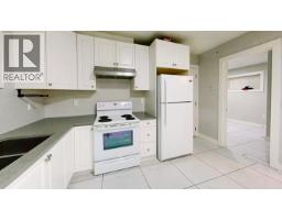 Basement-966 STEWART AVENUE, Coquitlam, British Columbia