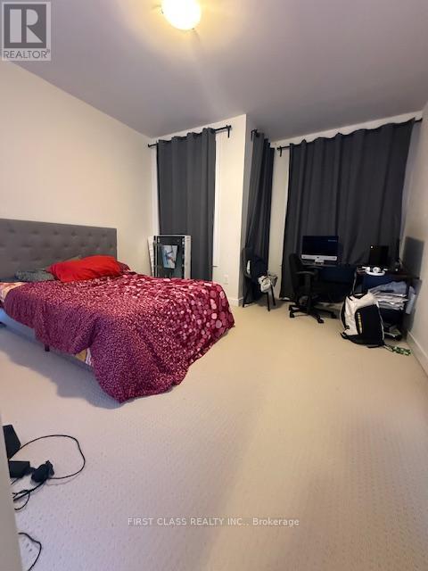 52 Helliwell Crescent, Richmond Hill, Ontario  L4E 1C7 - Photo 10 - N12470896
