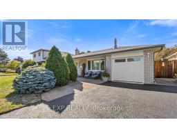 1452 ONEIDA COURT, Oshawa, Ontario