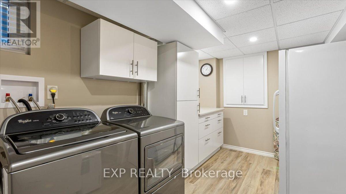 1452 Oneida Court, Oshawa, Ontario  L1G 4M6 - Photo 34 - E12454157