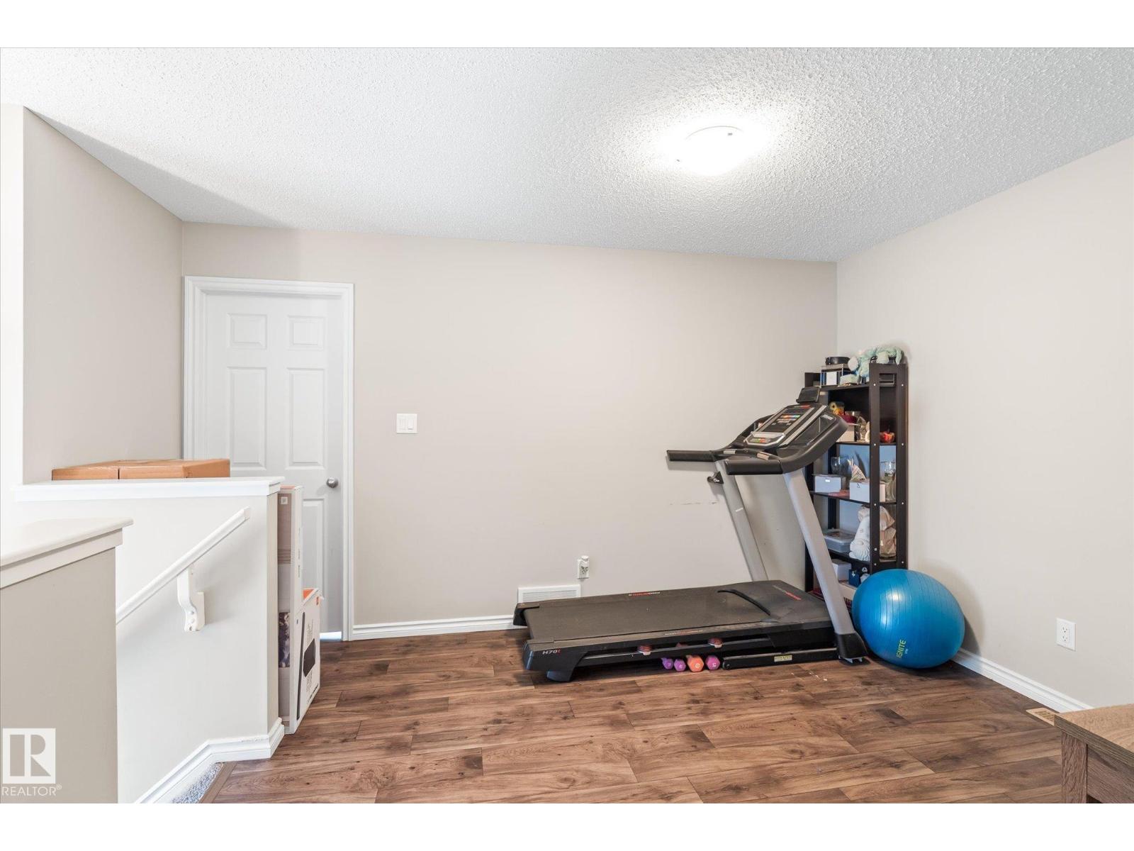 2424 19a Av Nw, Edmonton, Alberta  T6T 2C9 - Photo 18 - E4462754