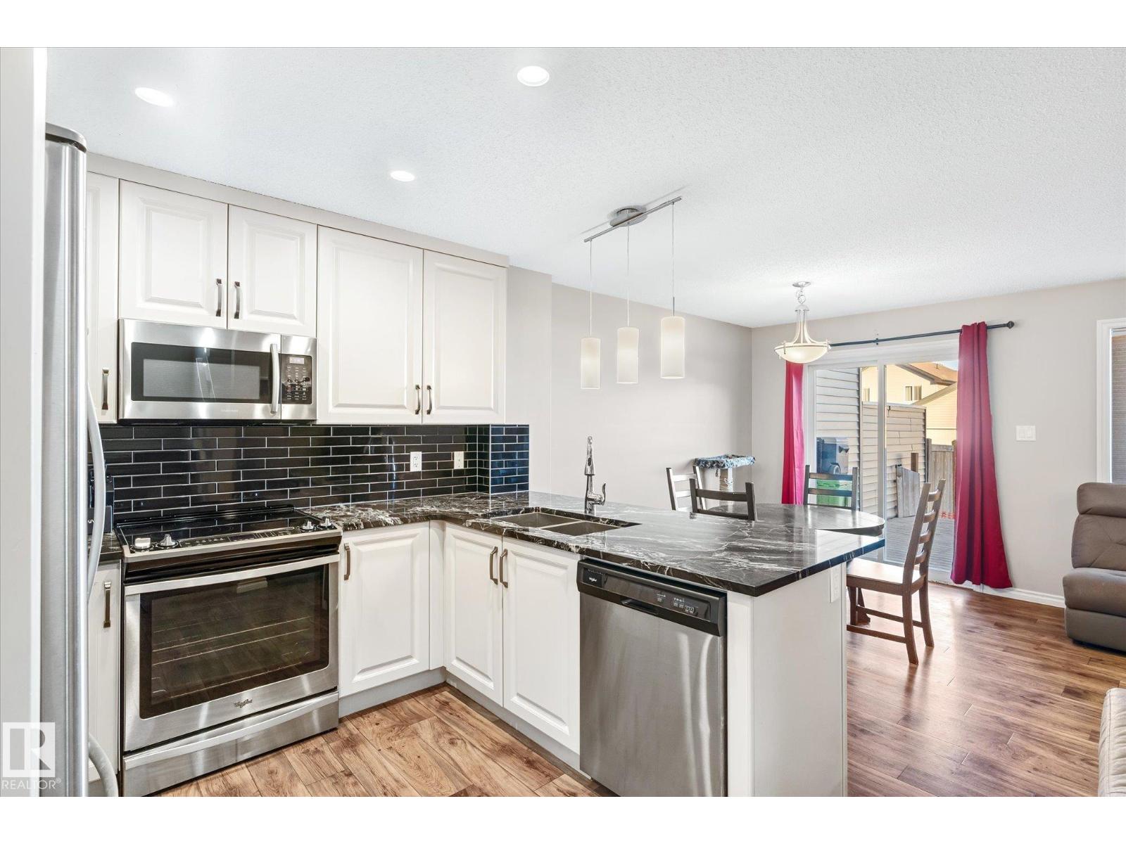 2424 19a Av Nw, Edmonton, Alberta  T6T 2C9 - Photo 4 - E4462754