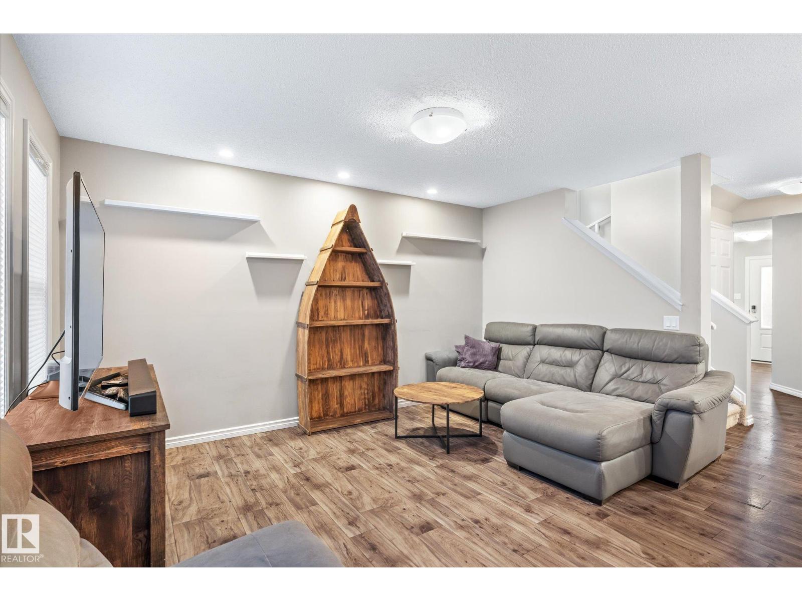 2424 19a Av Nw, Edmonton, Alberta  T6T 2C9 - Photo 6 - E4462754
