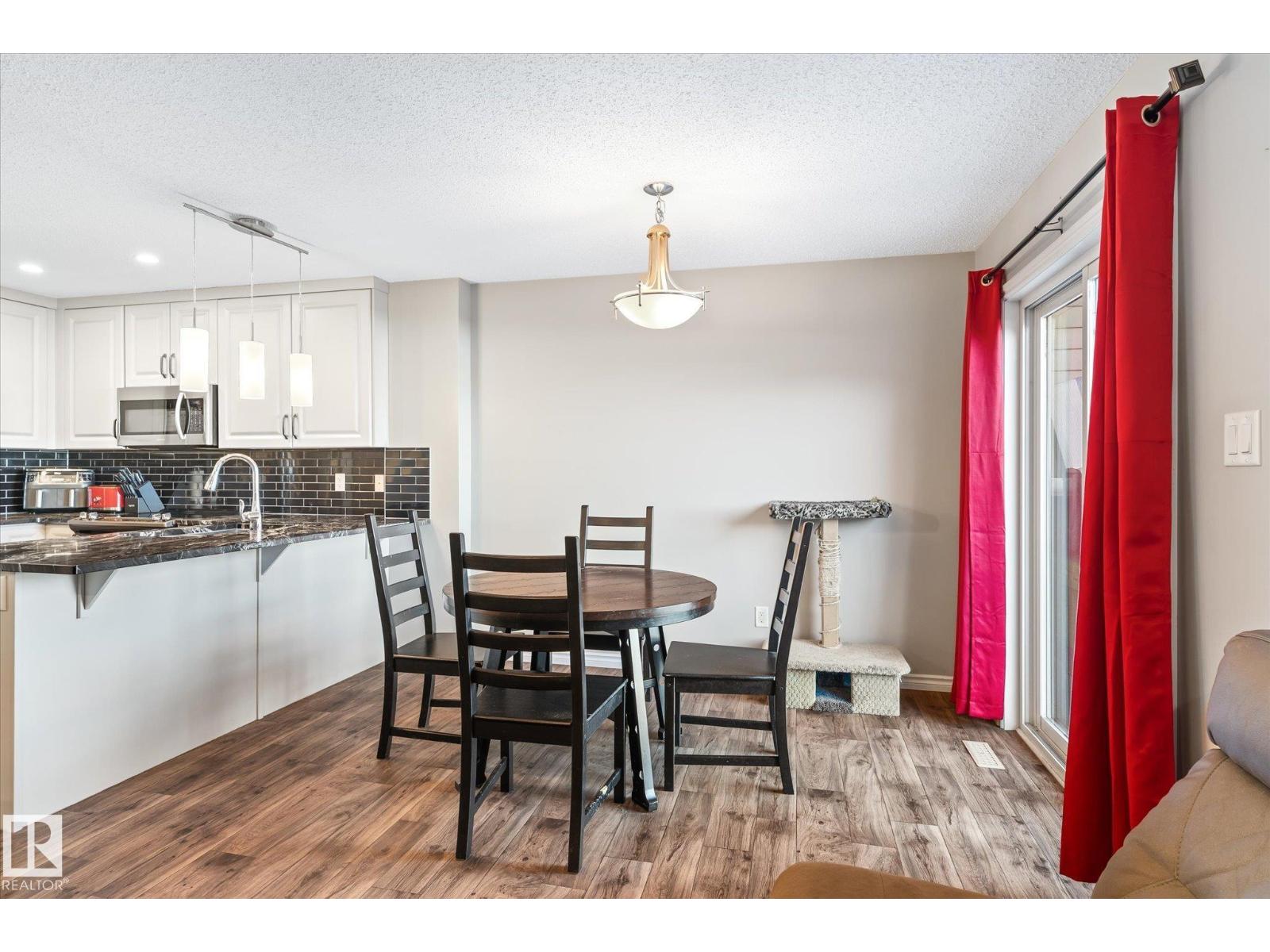 2424 19a Av Nw, Edmonton, Alberta  T6T 2C9 - Photo 7 - E4462754