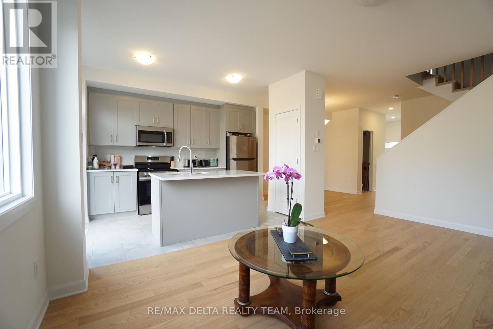 351 Establish Avenue, Ottawa, Ontario  K4A 5R8 - Photo 9 - X12446330
