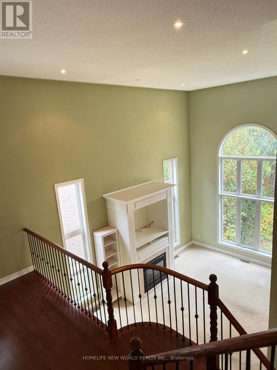 144 Nantucket Drive, Richmond Hill, Ontario  L4E 4H2 - Photo 12 - N12470787