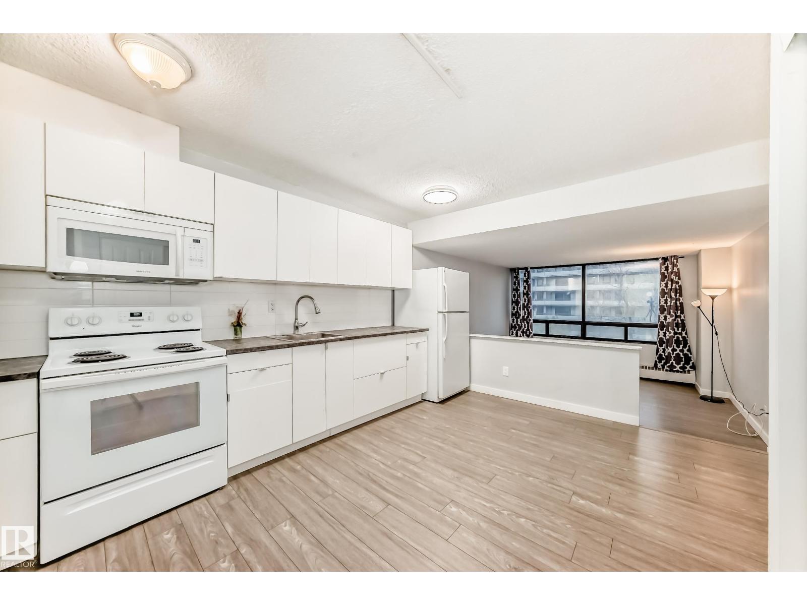 #423 10160 114 St Nw, Edmonton, Alberta  T5K 2L2 - Photo 8 - E4462755