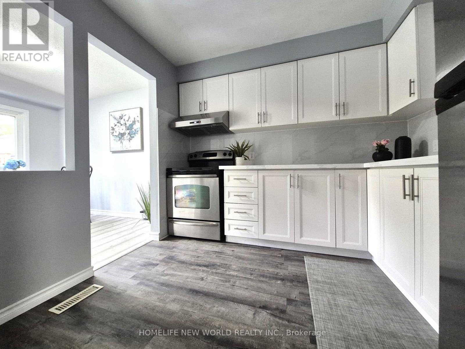 88 Madsen Crescent, Markham, Ontario  L3R 4P3 - Photo 8 - N12470897