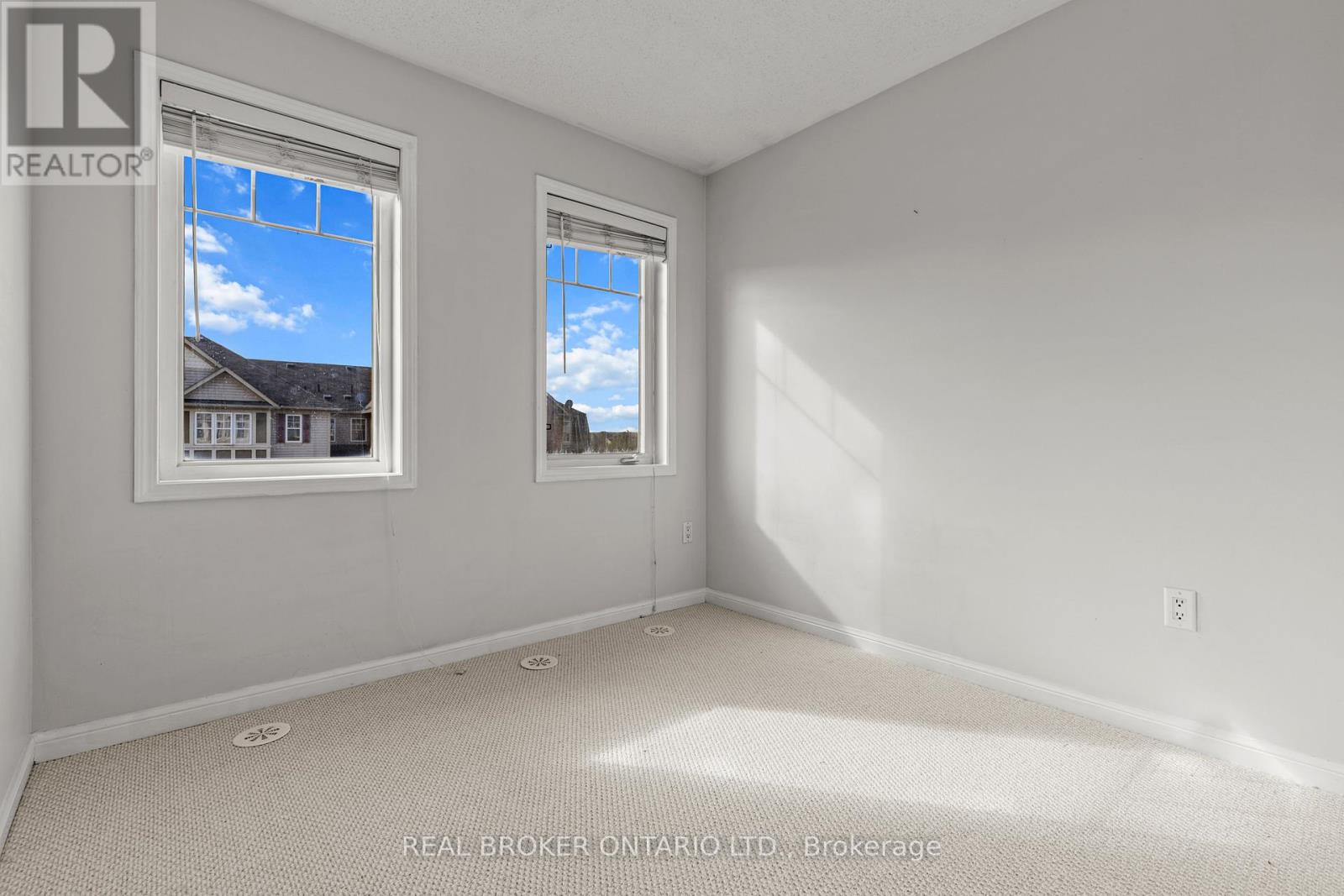 879 Willingdon Crescent, Milton, Ontario  L9T 0Z7 - Photo 17 - W12466210