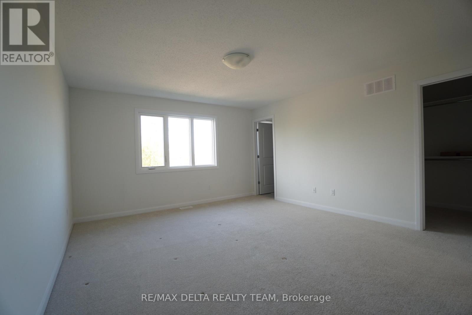 351 Establish Avenue, Ottawa, Ontario  K4A 5R8 - Photo 10 - X12446330
