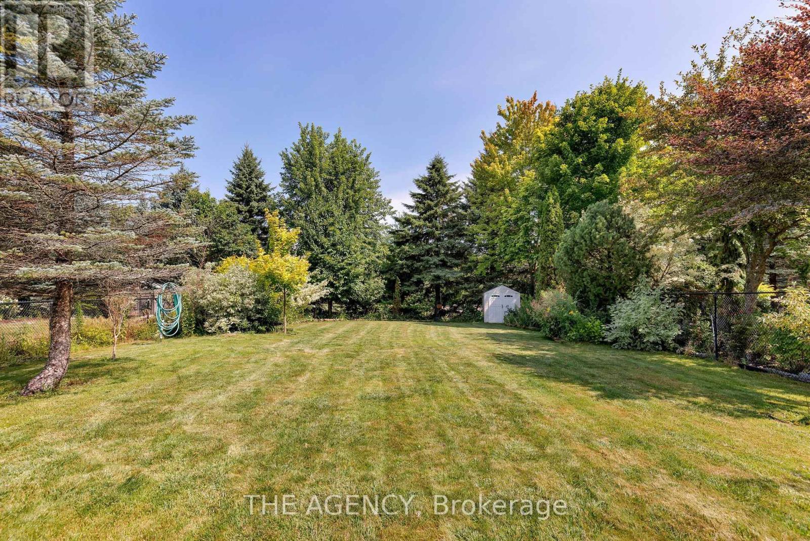 703 Madeline Heights, Newmarket, Ontario  L3X 2J6 - Photo 31 - N12470905