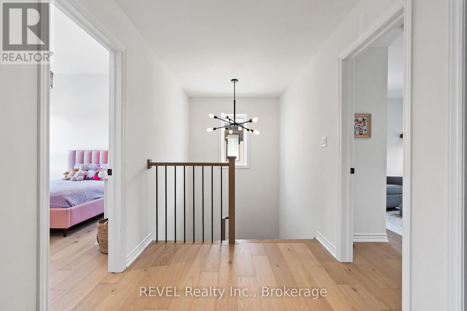 8045 Brookside Drive, Niagara Falls, Ontario  L2H 3T9 - Photo 31 - X12470911