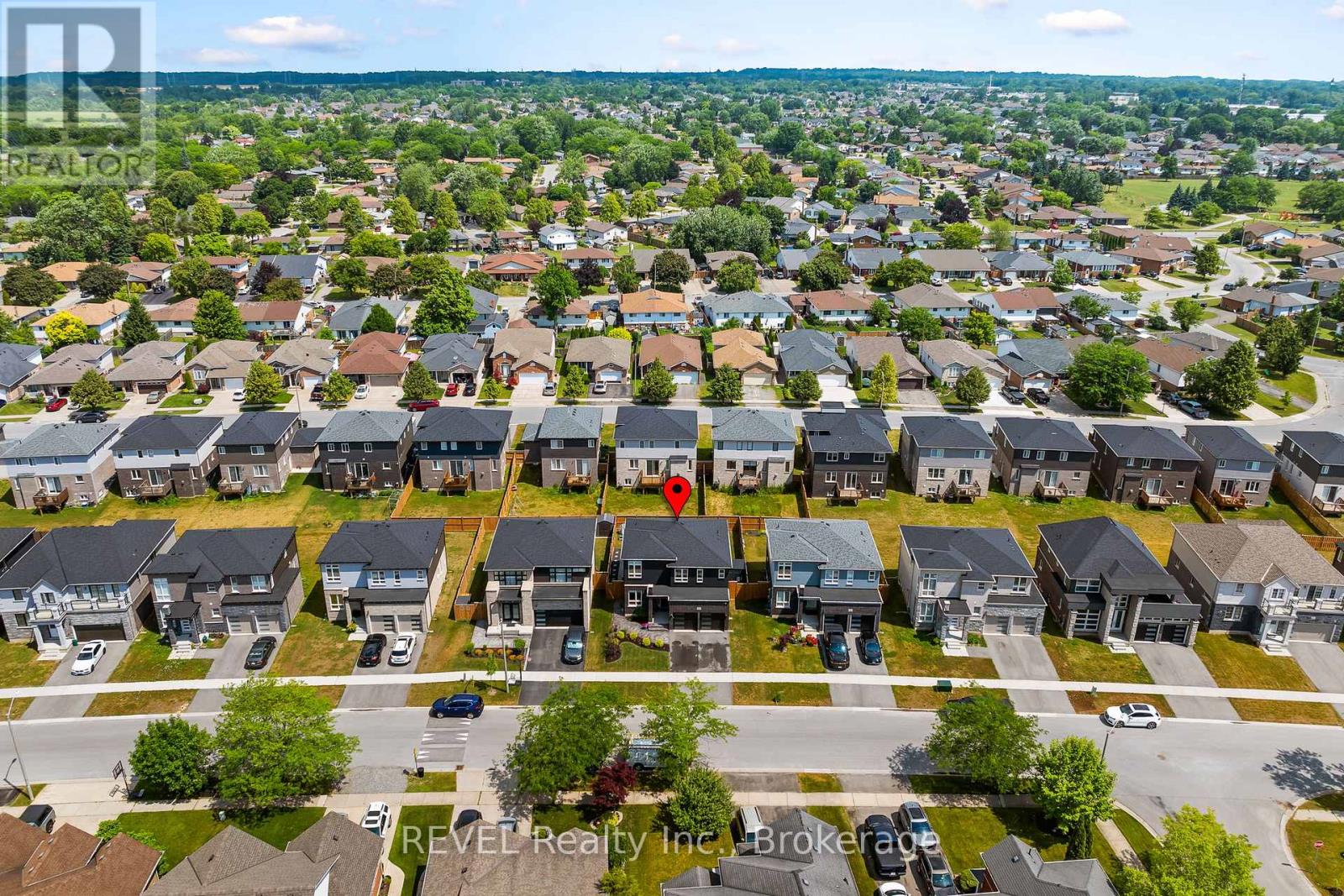 8045 Brookside Drive, Niagara Falls, Ontario  L2H 3T9 - Photo 45 - X12470911