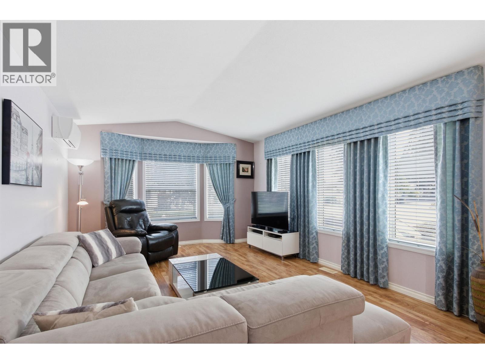 128 11931 Ponderosa Boulevard, Pitt Meadows, British Columbia  V3Y 1Z3 - Photo 3 - R3059847