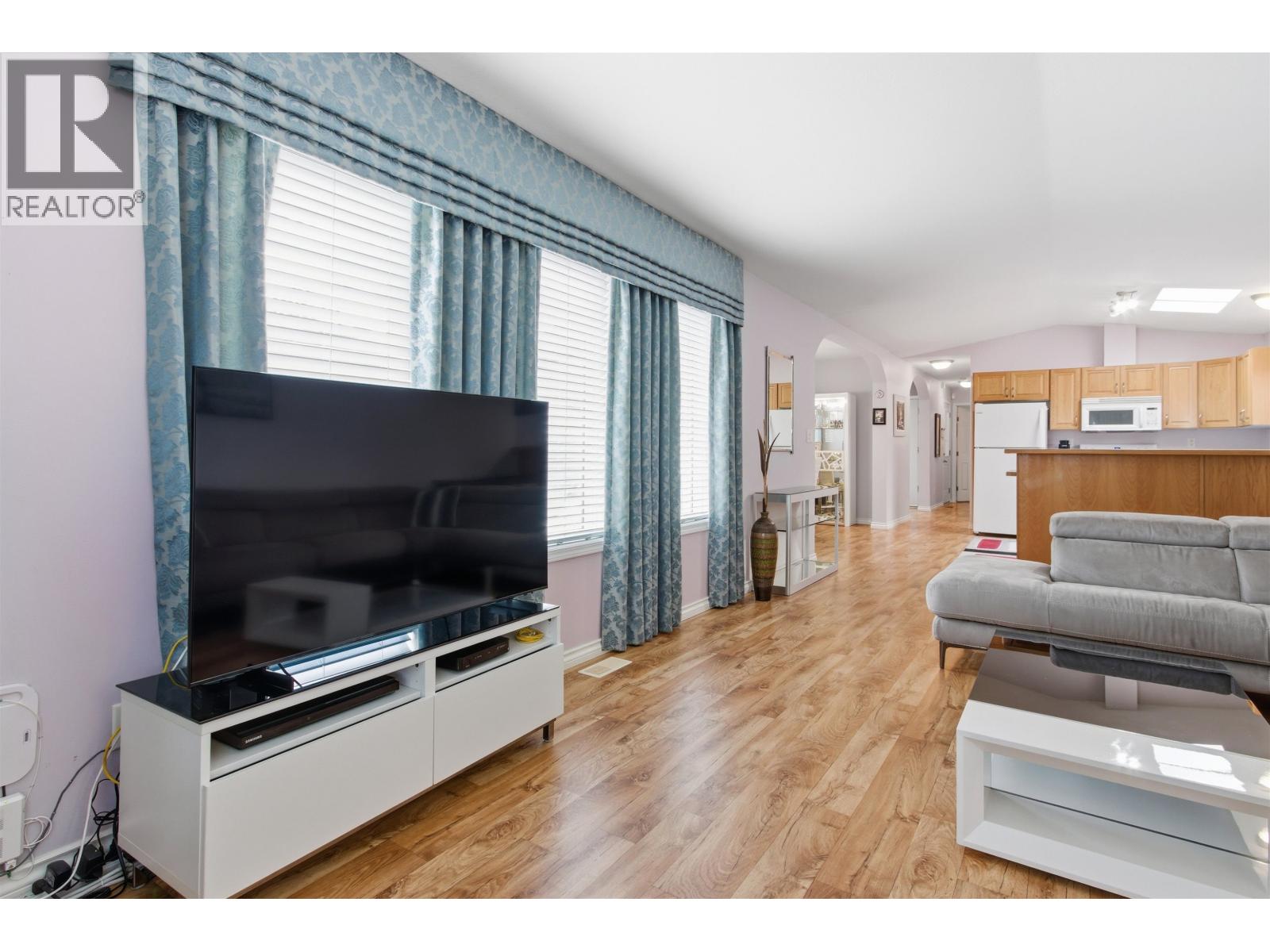 128 11931 Ponderosa Boulevard, Pitt Meadows, British Columbia  V3Y 1Z3 - Photo 4 - R3059847