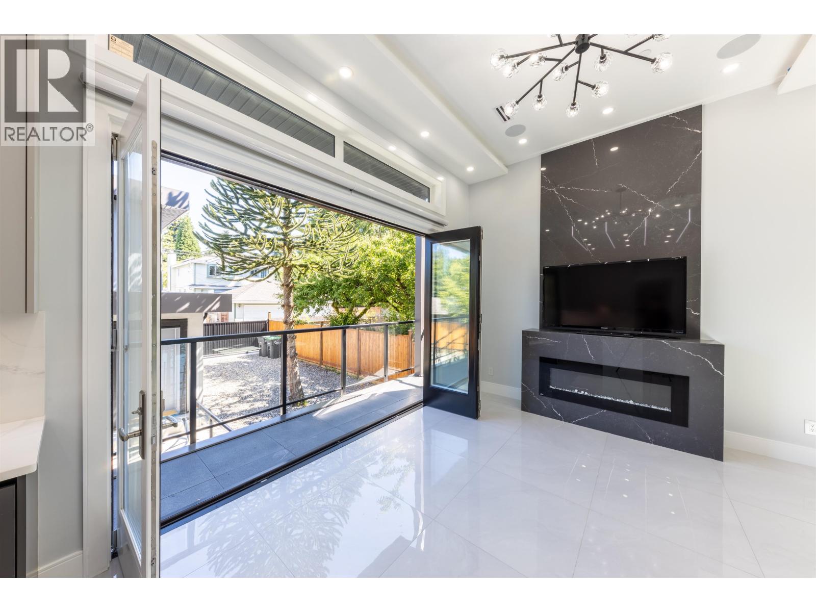3587 Mayfair Avenue, Vancouver, British Columbia  V6N 2Z2 - Photo 8 - R3059498