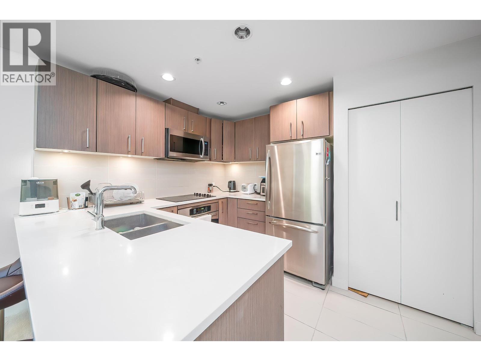101 5981 Gray Avenue, Vancouver, British Columbia  V6S 0G1 - Photo 5 - R3058937