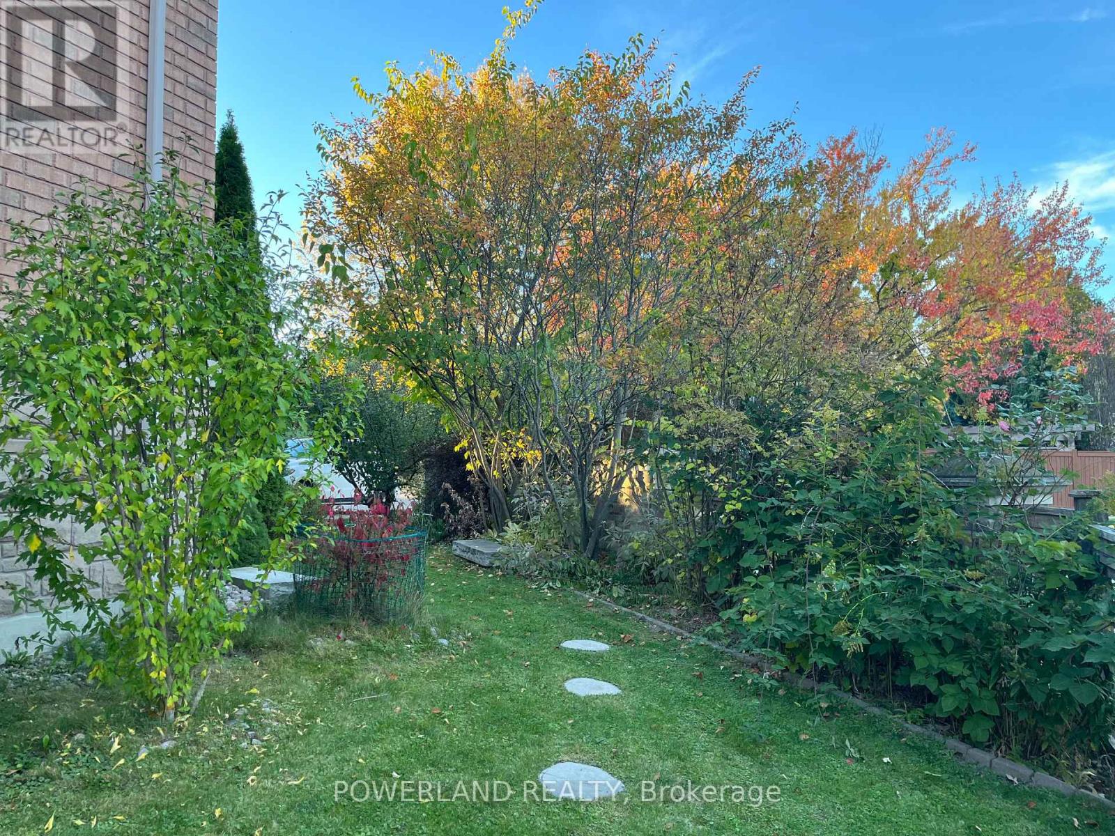 249 Kennedy Street W, Aurora, Ontario  L4G 6S4 - Photo 19 - N12470924
