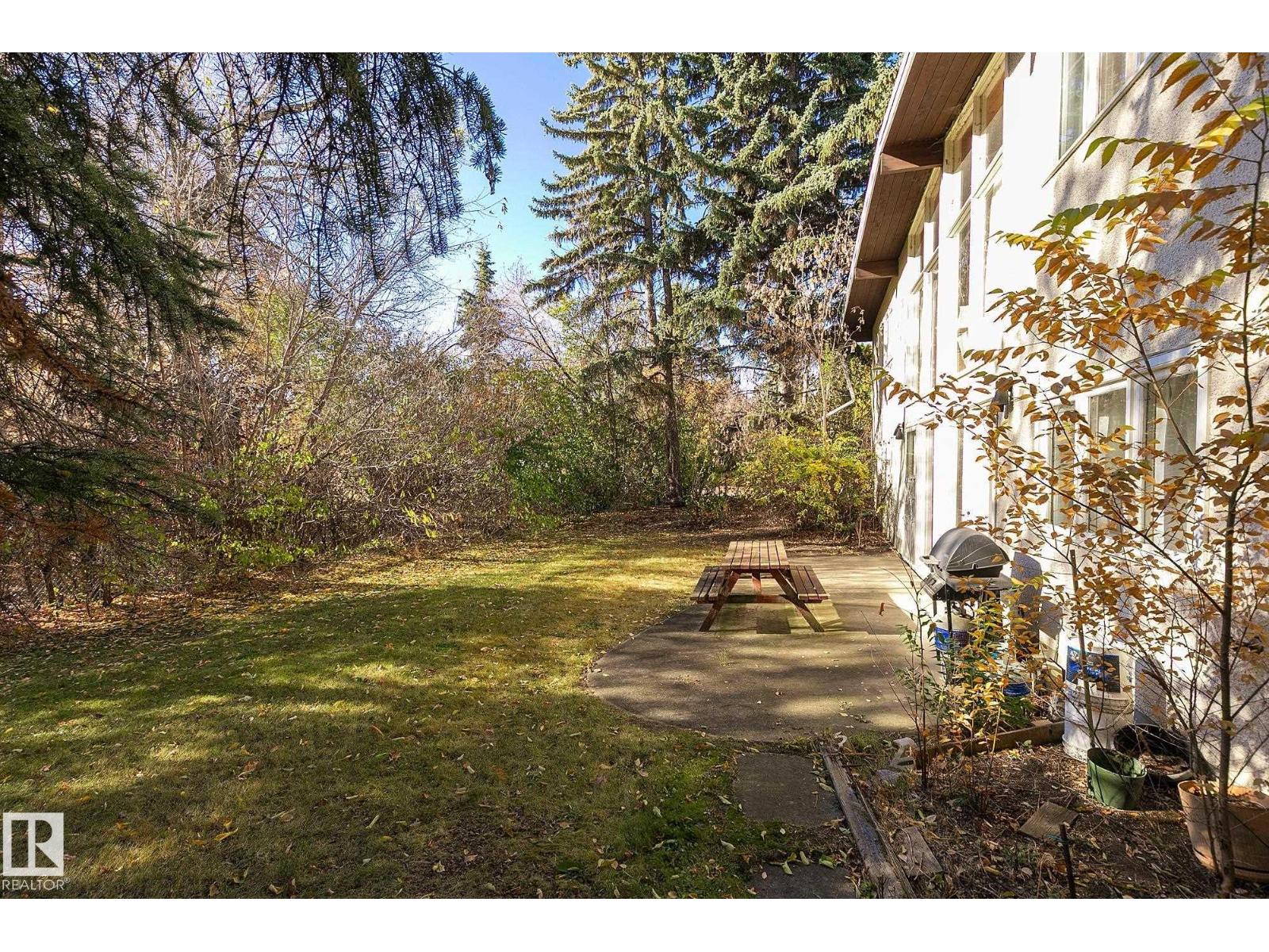 13 Valleyview Cr Nw, Edmonton, Alberta  T5R 5S5 - Photo 45 - E4462757