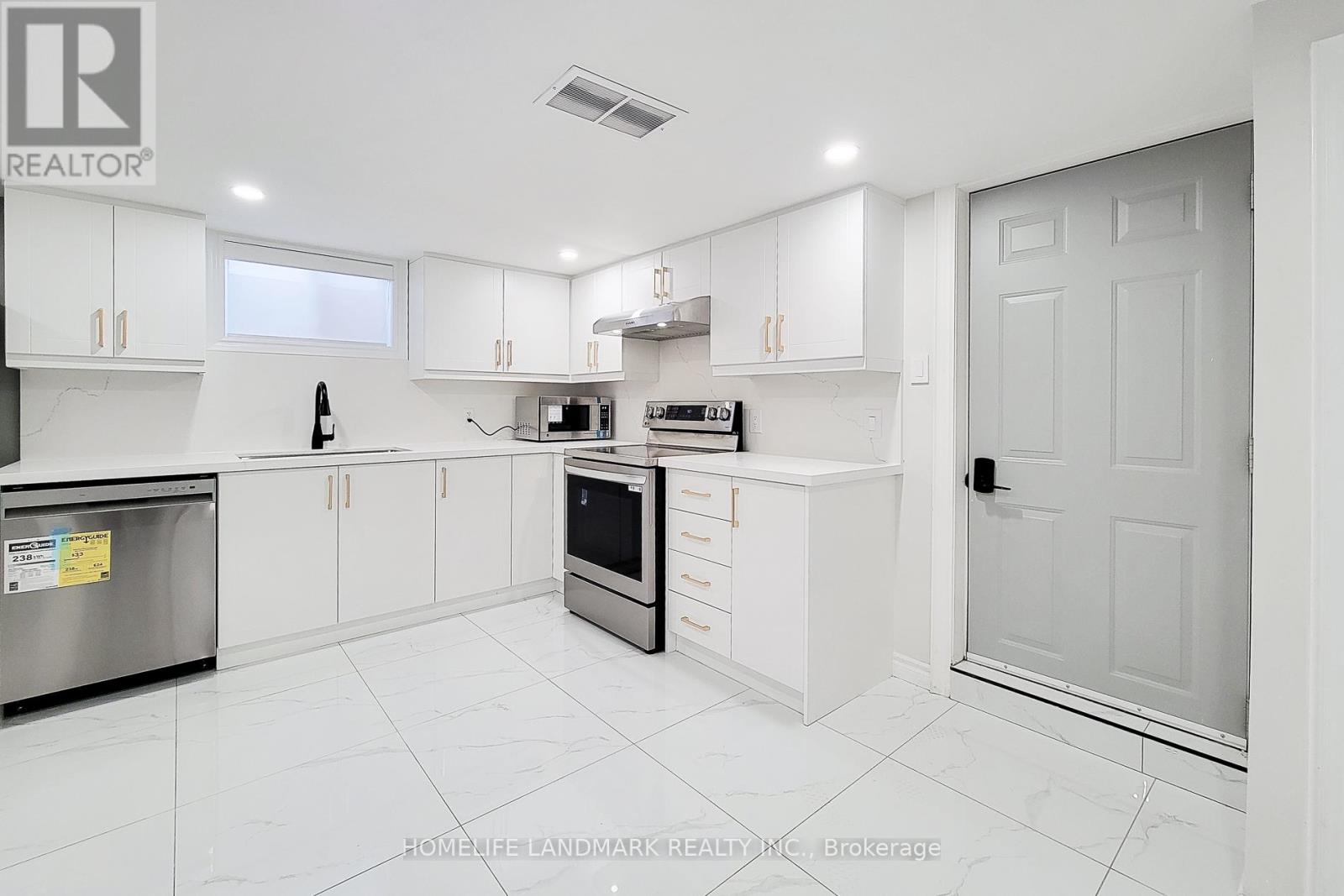 75 Bayview Drive, St. Catharines, Ontario  L2N 4Y7 - Photo 28 - X12470915