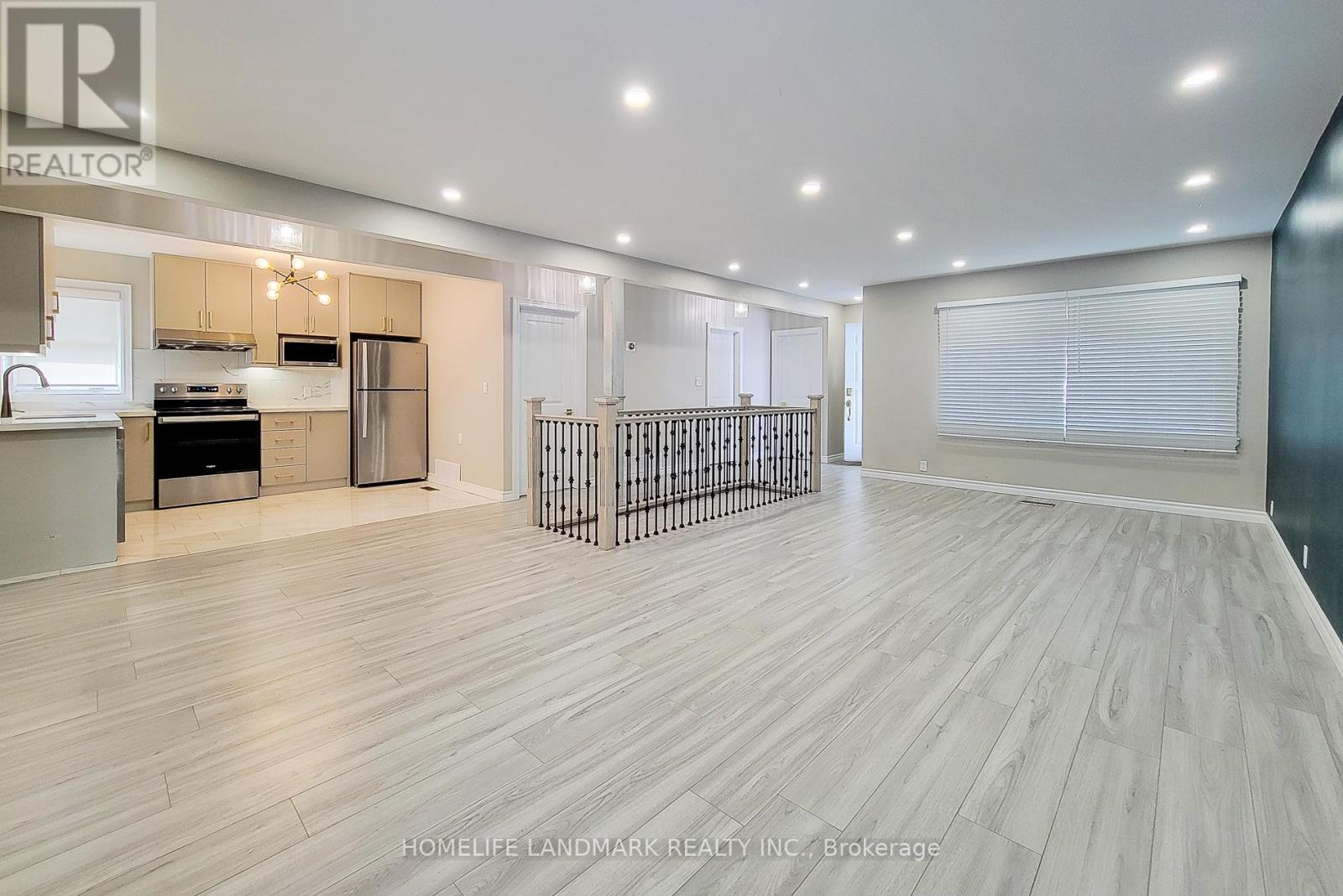 Upper - 75 Bayview Drive, St. Catharines, Ontario  L2N 4Y7 - Photo 12 - X12470916